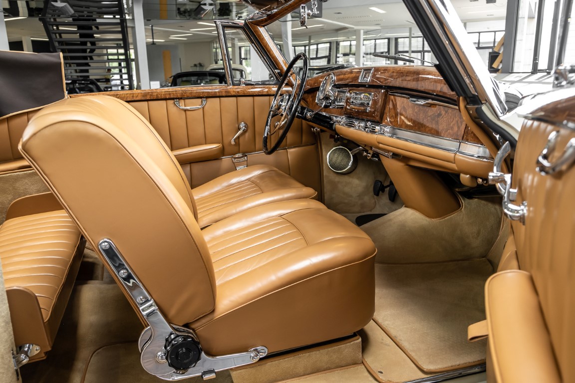 1957 Mercedes-Benz 300 SC Cabrio W188, 10/20