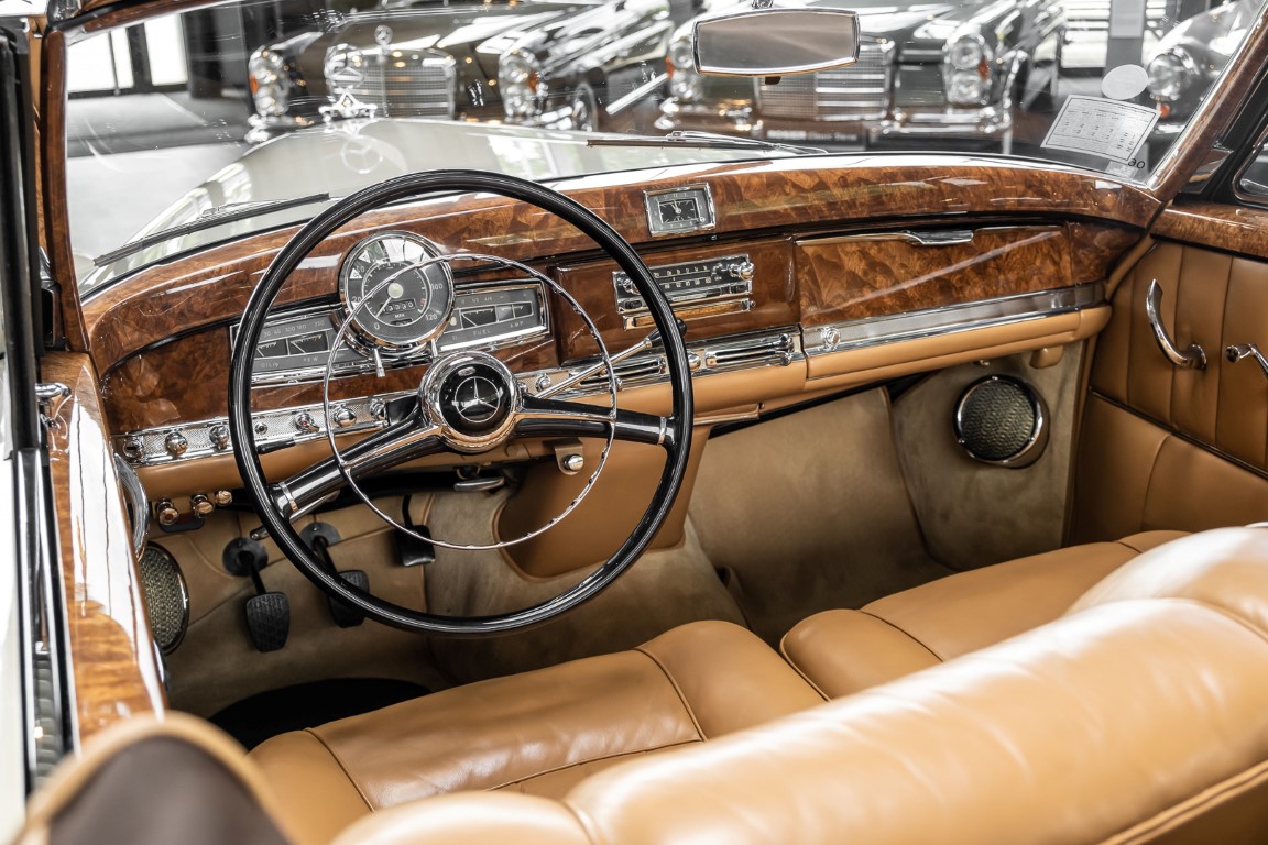1957 Mercedes-Benz 300 SC Cabrio W188, 11/20