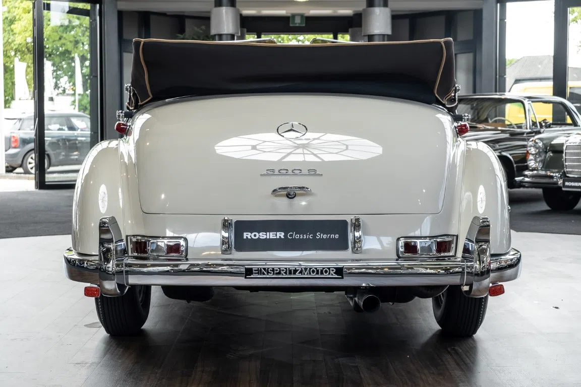 1957 Mercedes-Benz 300 SC Cabrio W188, rear three-quarter view