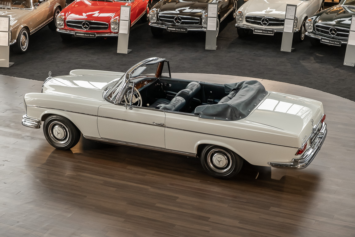 1963 Mercedes-Benz 220 SEb Cabriolet W111, 14/20