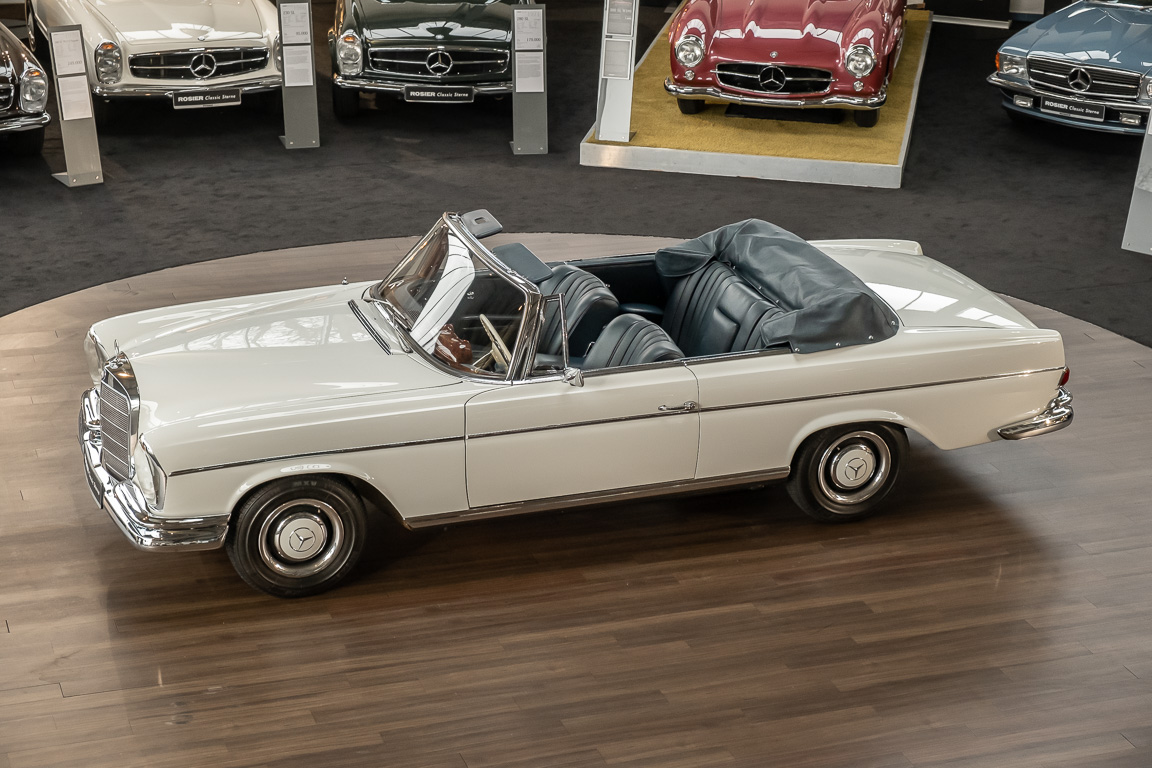 1963 Mercedes-Benz 220 SEb Cabriolet W111, 16/20