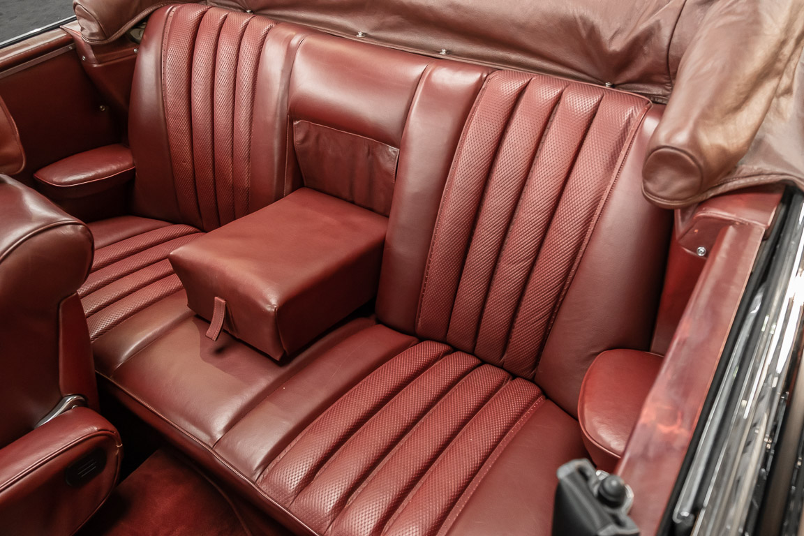 1970 Mercedes-Benz 280 SE Cabrio W111, 4/20