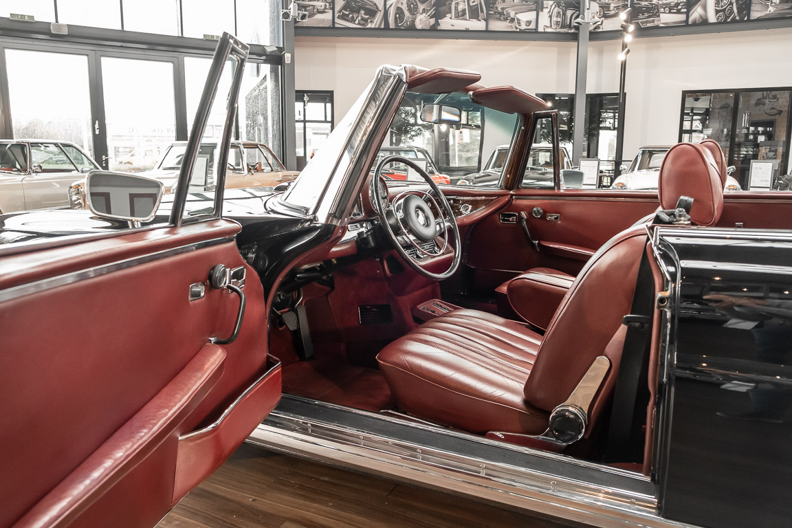 1970 Mercedes-Benz 280 SE Cabrio W111, 10/20