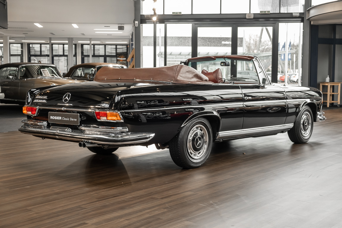 1970 Mercedes-Benz 280 SE Cabrio W111, 17/20