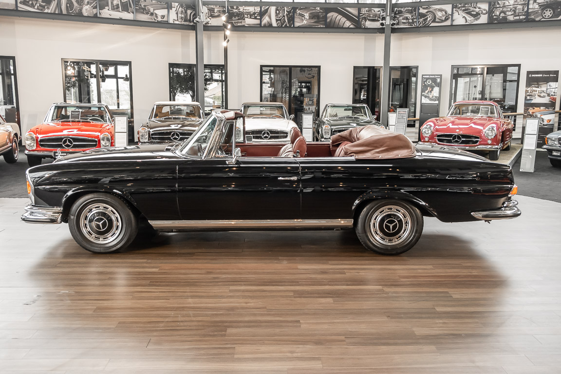 1970 Mercedes-Benz 280 SE Cabrio W111, 19/20