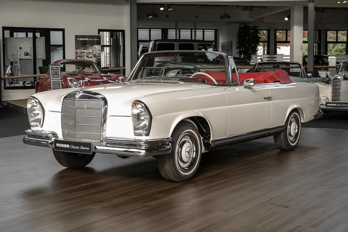 1967 Mercedes-Benz 250 SE Cabrio W111