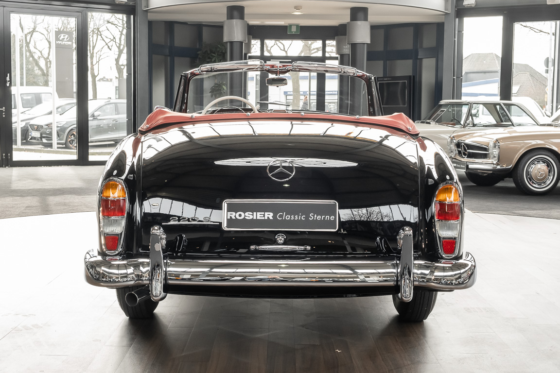 1957 Mercedes-Benz 220 S Ponton Cabrio W180, 18/20
