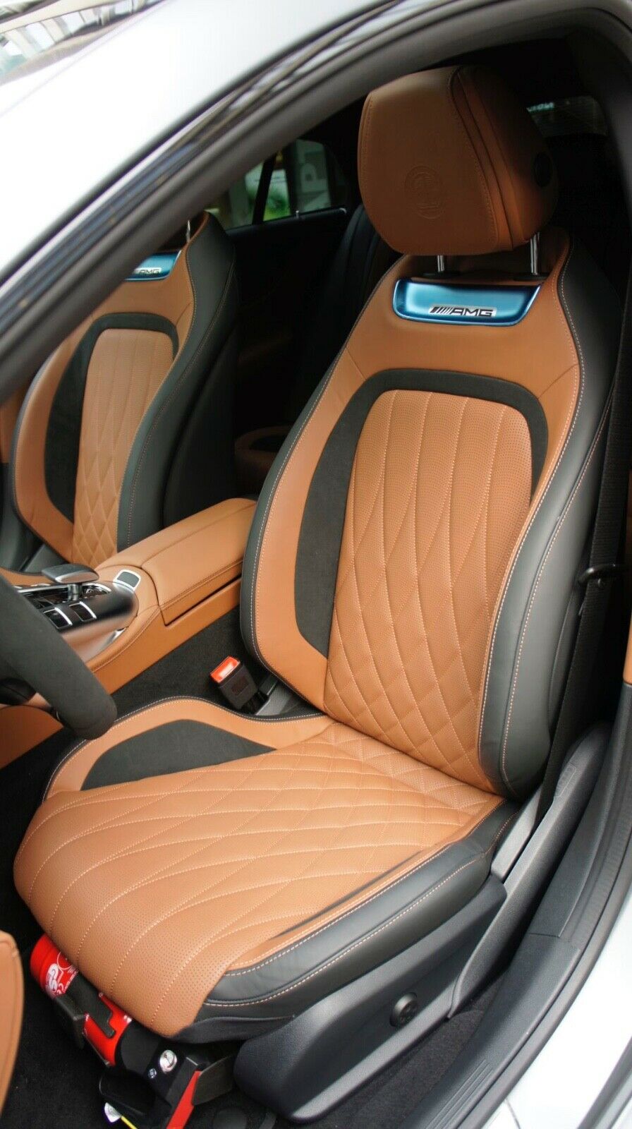2018 Mercedes-Benz  AMG GT 63 S 4Matic, 2/16