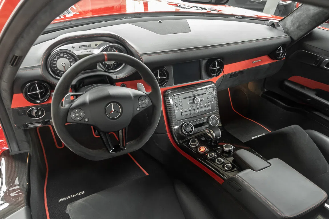 2014 Mercedes-Benz SLS AMG Black Series interior, dashboard