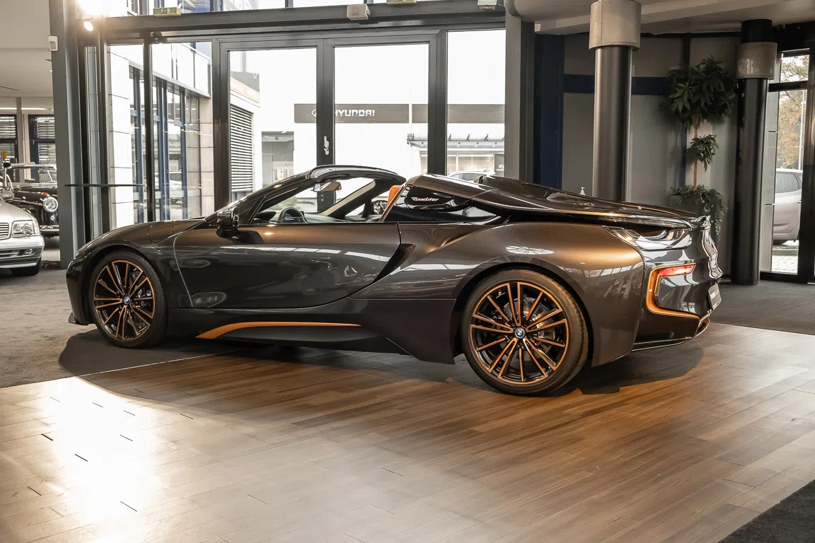 2020 BMW i8 Roadster Ulitmate Sophisto Edition for sale, exterior