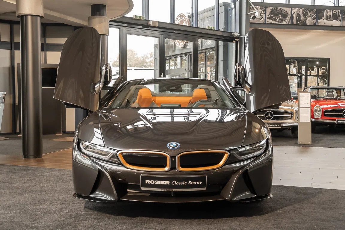 2020 BMW i8 Roadster Ulitmate Sophisto Edition for sale, exterior