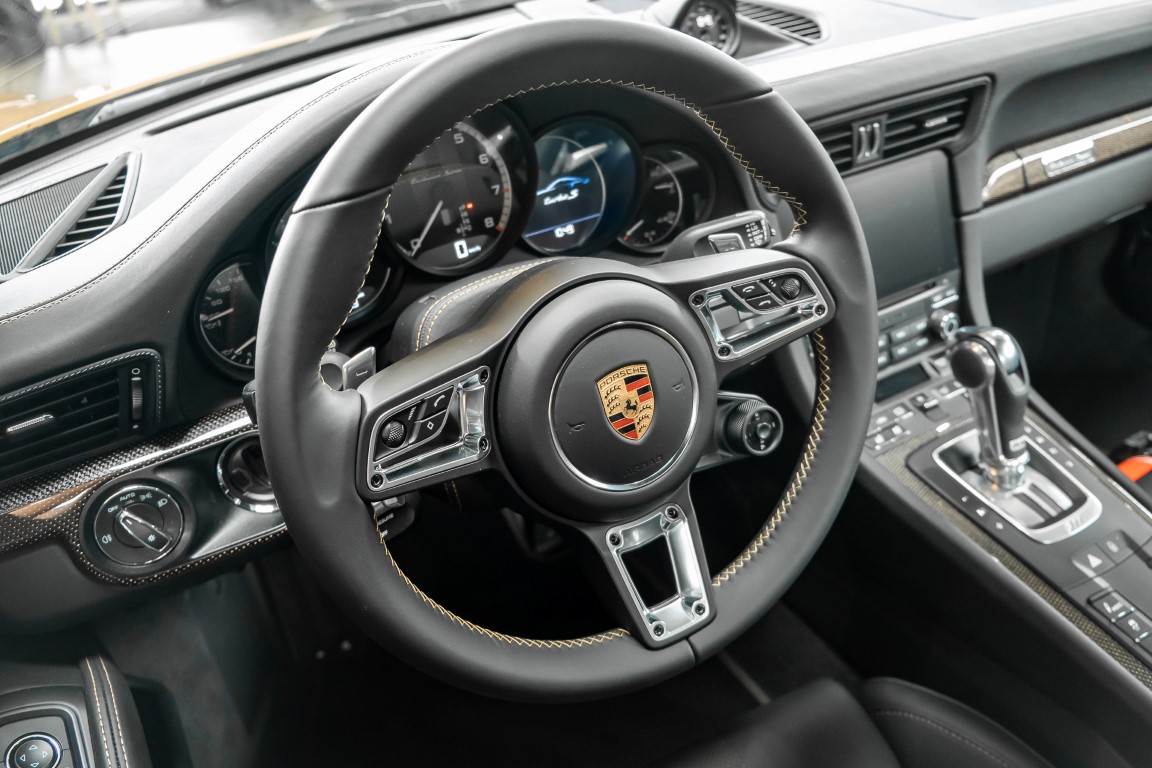 2018 Porsche 991 Turbo S Exclusive Series, 5/20