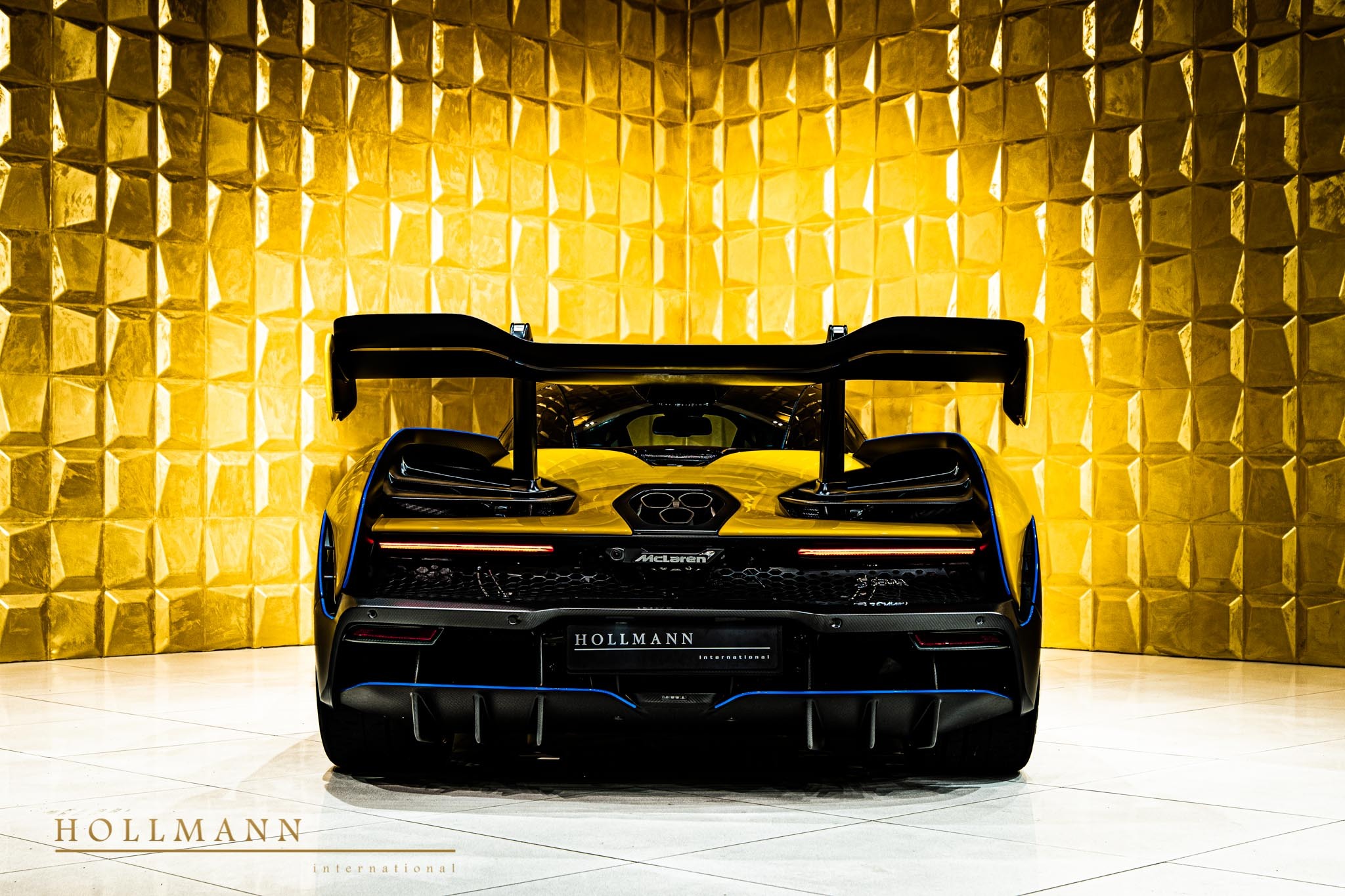 2023 McLaren Senna MSO, 17/20