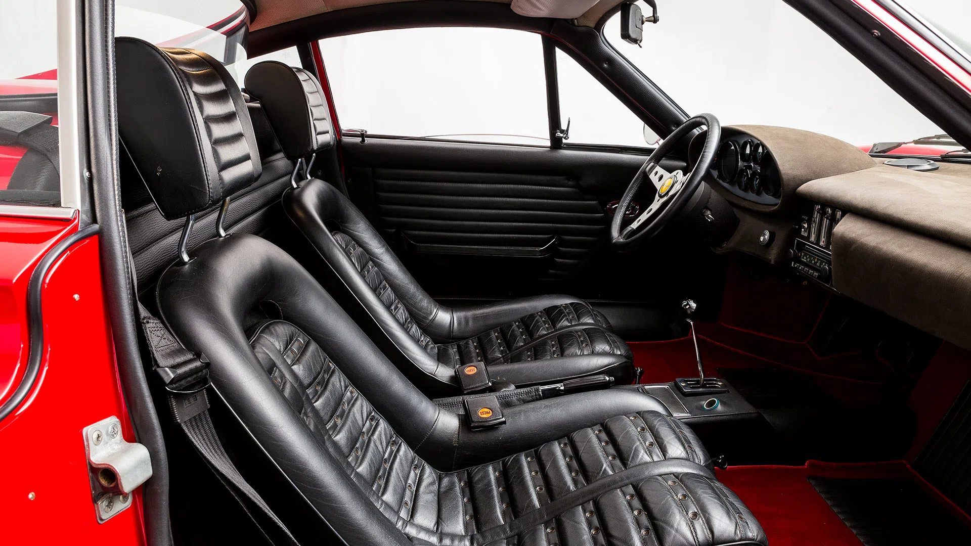 1972 Ferrari Dino 246 GT interior