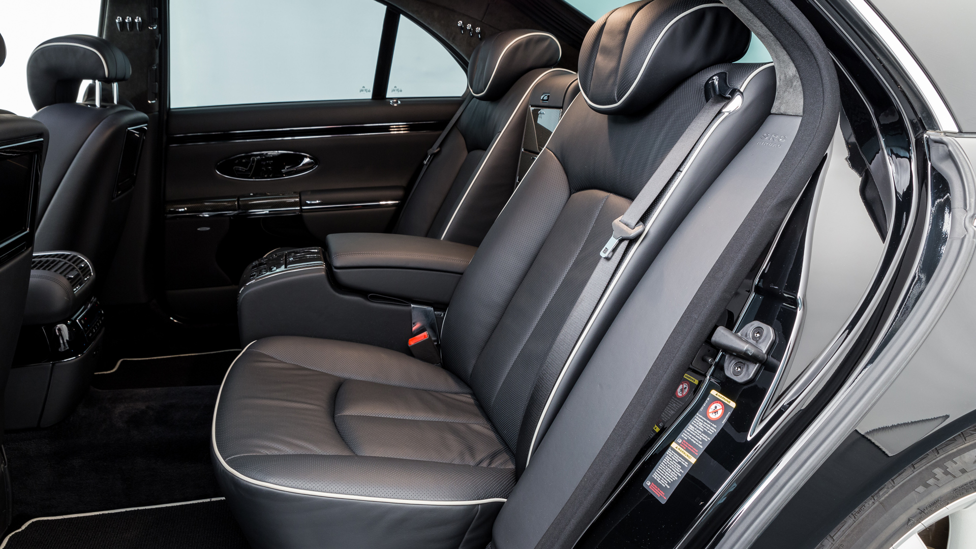 2011 MAYBACH 57 S, 6/22
