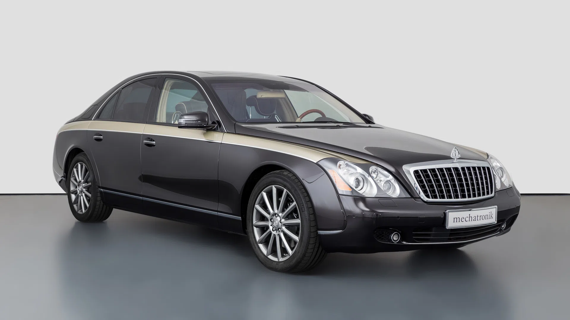 2012 MAYBACH 57 ZEPPELIN