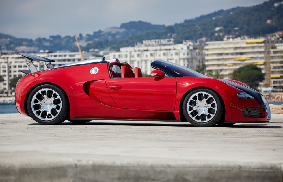 2009 BUGATTI VEYRON GRAND SPORT, 2/12