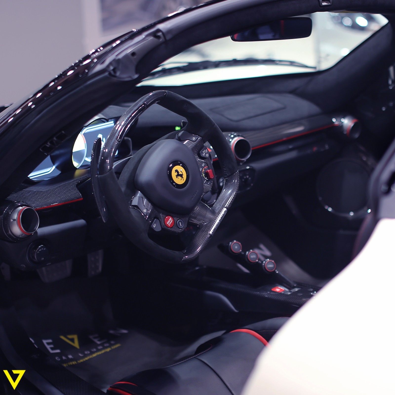 2017 Ferrari LaFerrari Aperta, 2/9