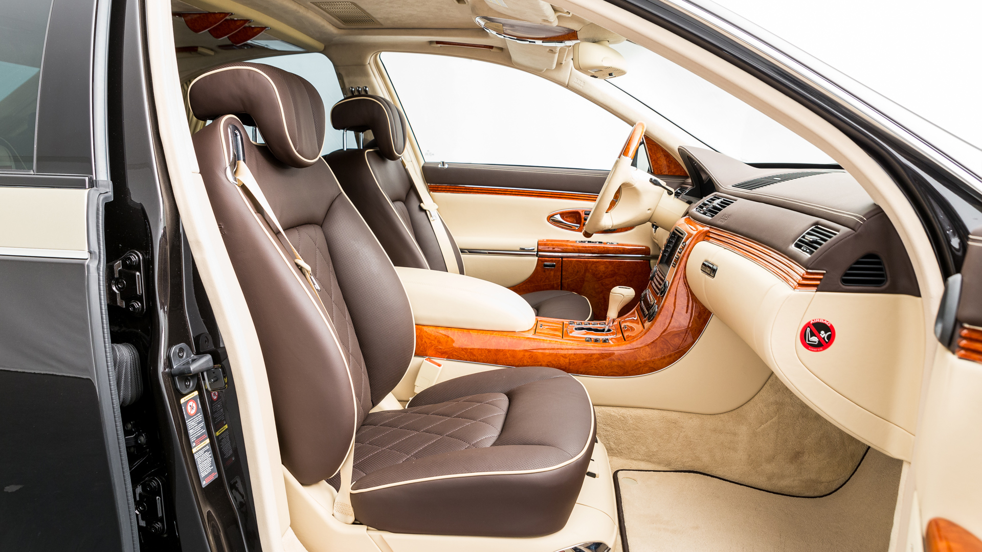 2012 MAYBACH 57 ZEPPELIN, 7/21