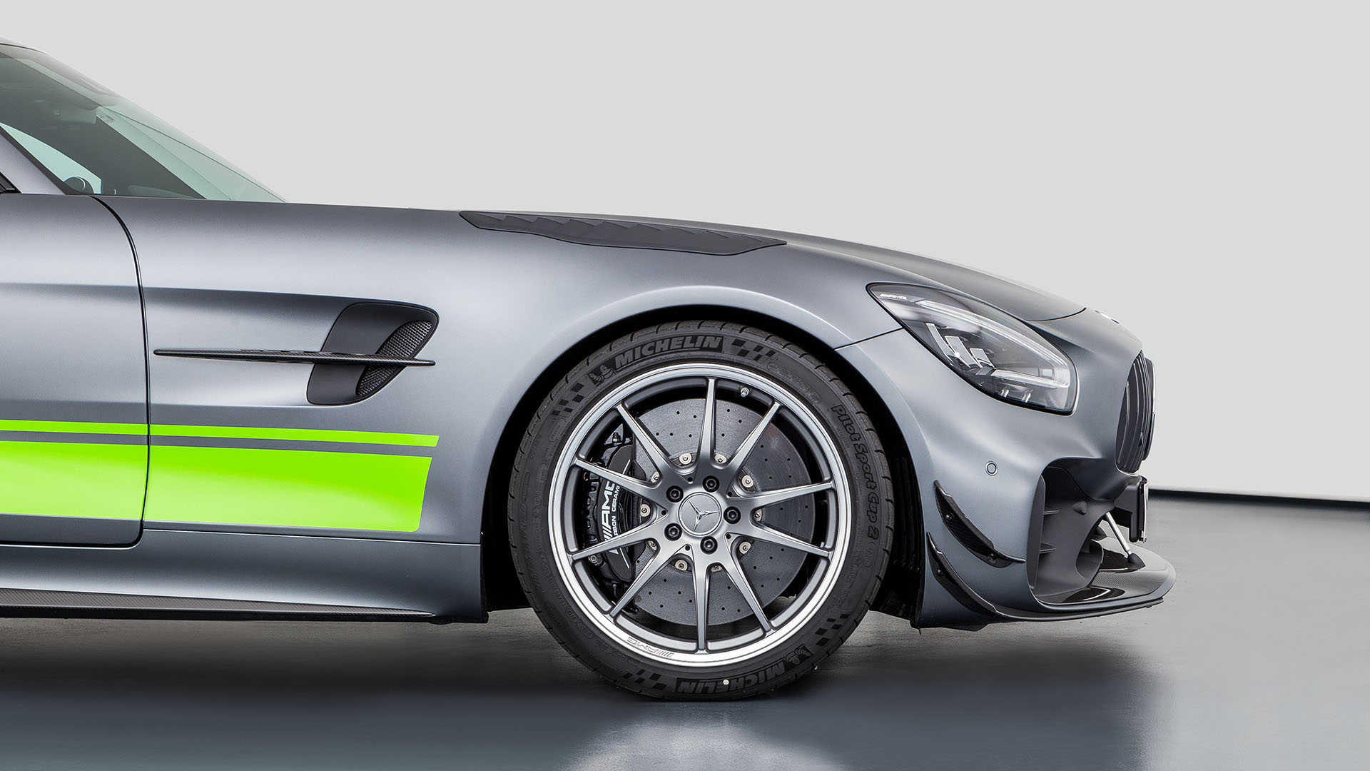 2019 MERCEDES-AMG GT R PRO, 12/14