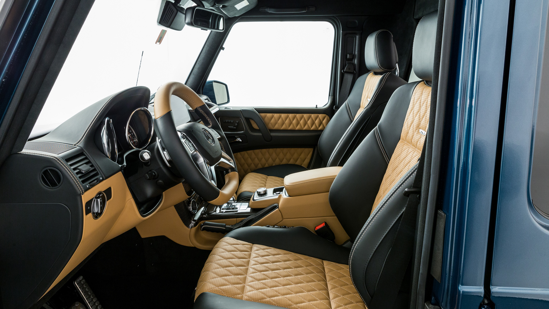 2018 MERCEDES-MAYBACH G650 LANDAULET, 4/24