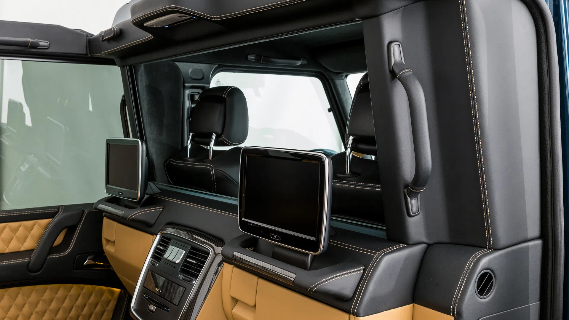 2018 Mercedes-Maybach G650 Landaulet interior, seats, Leather exclusive brown