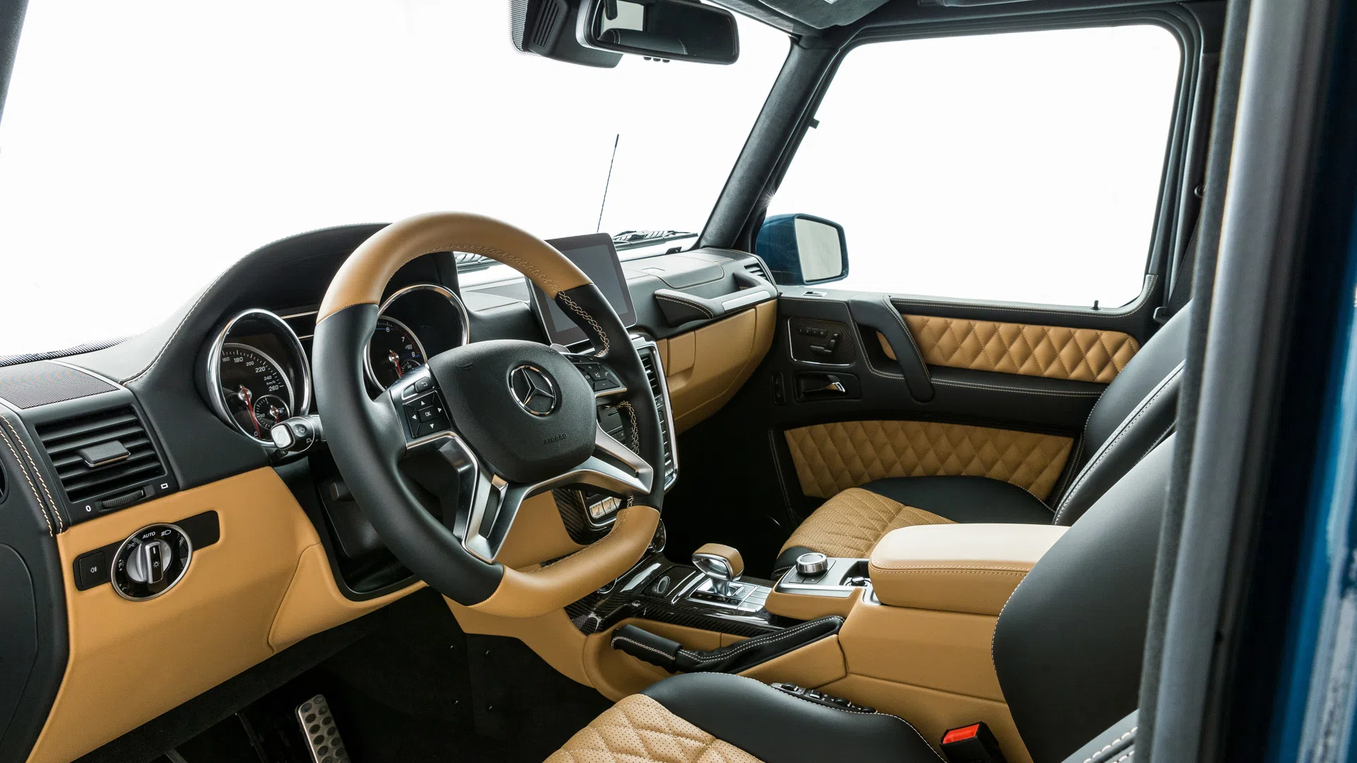 2018 Mercedes-Maybach G650 Landaulet interior, Leather exclusive brown