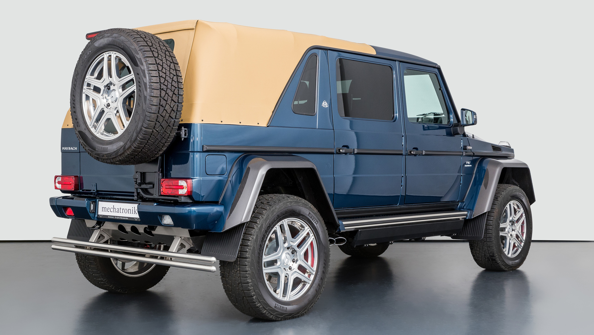2018 MERCEDES-MAYBACH G650 LANDAULET, 18/24