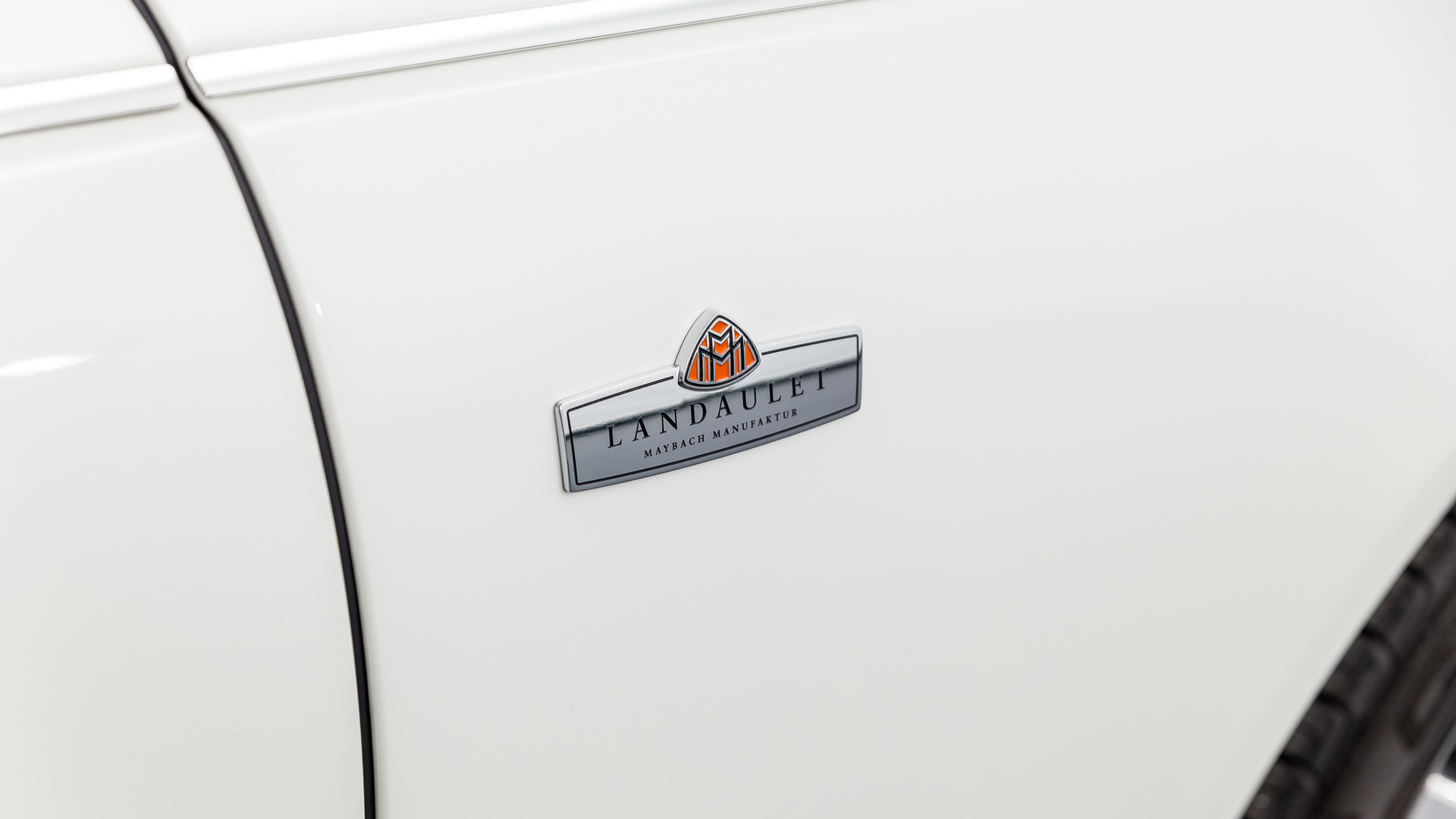 2009 MAYBACH 62S LANDAULET, 3/25