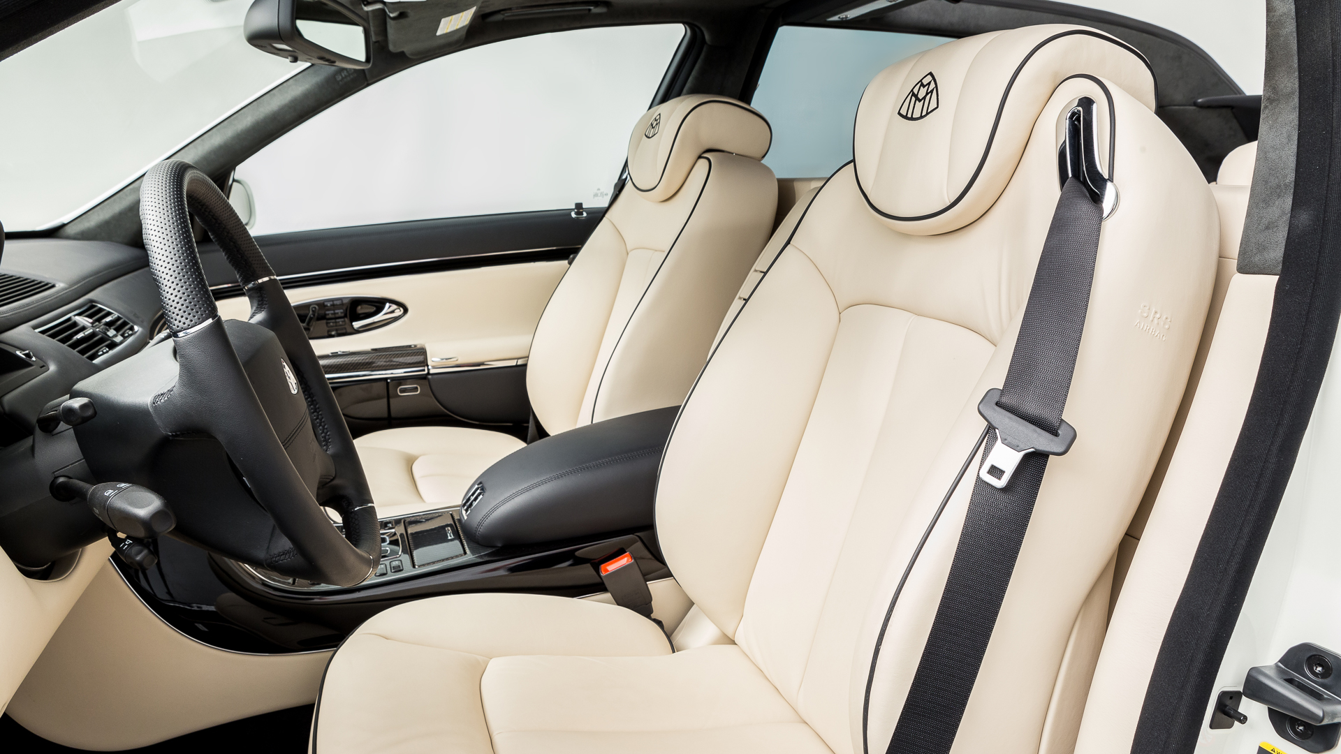 2009 MAYBACH 62S LANDAULET, 12/25