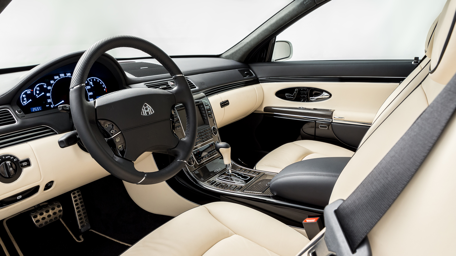 2009 MAYBACH 62S LANDAULET, 14/25