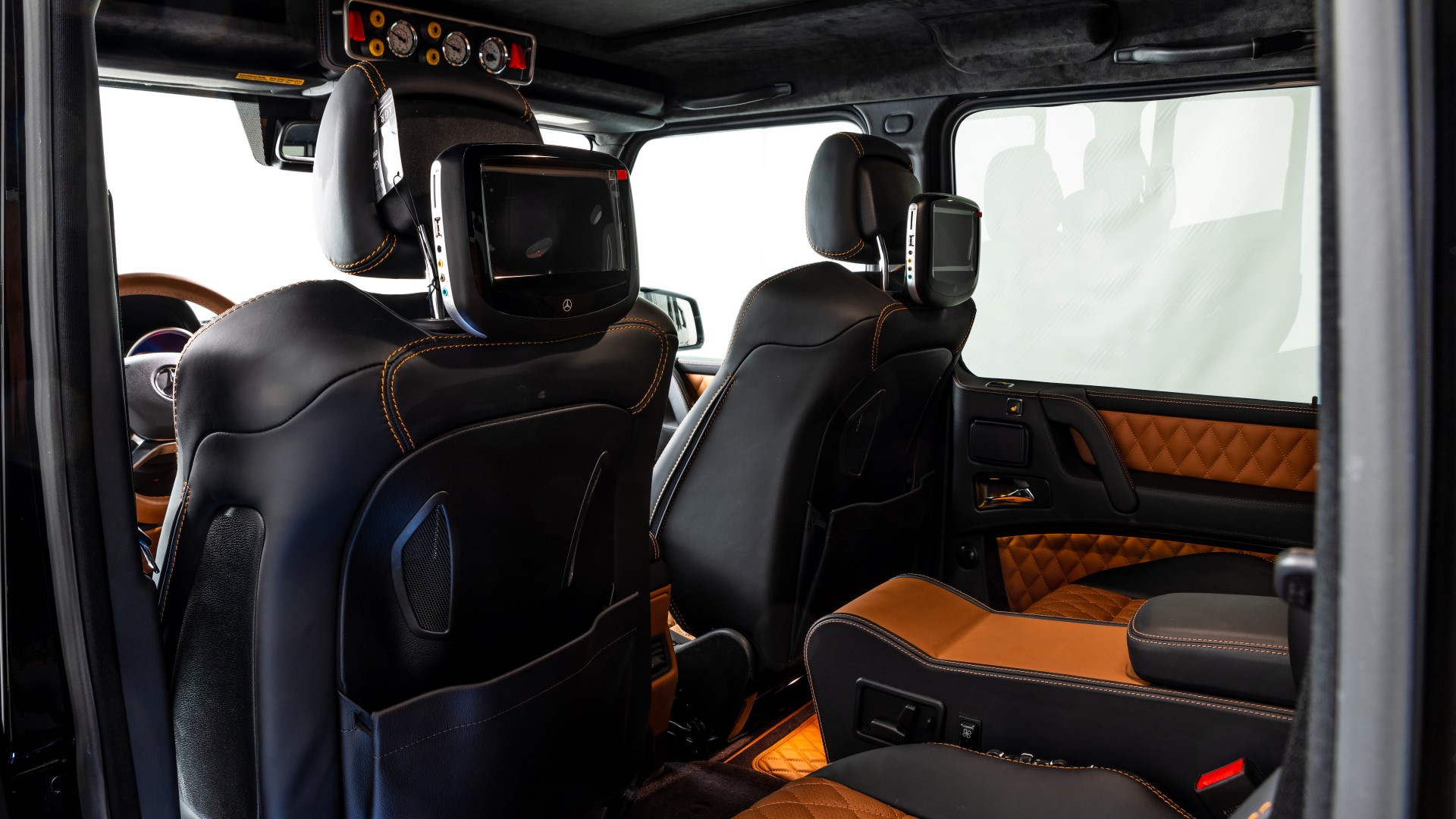 2013 MERCEDES-BENZ G63 AMG 6X6, 8/19