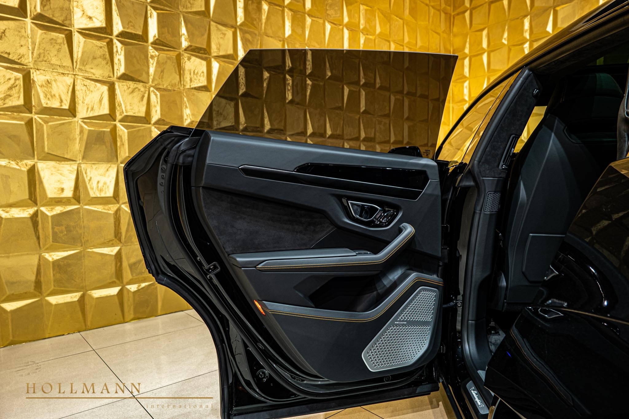 2023 Lamborghini Urus NOVITEC, 8/20