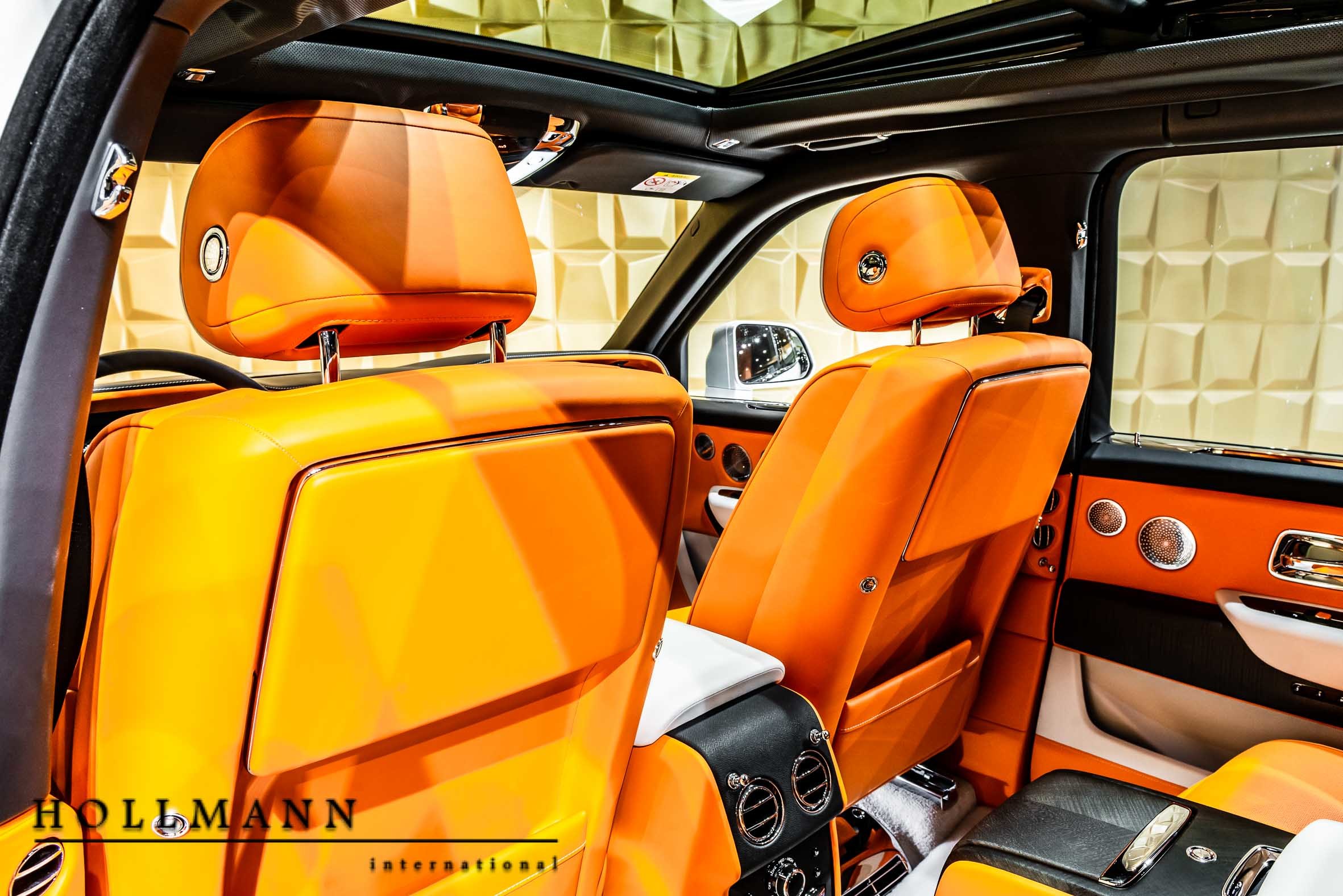 2019 Rolls-Royce Cullinan, 2/20