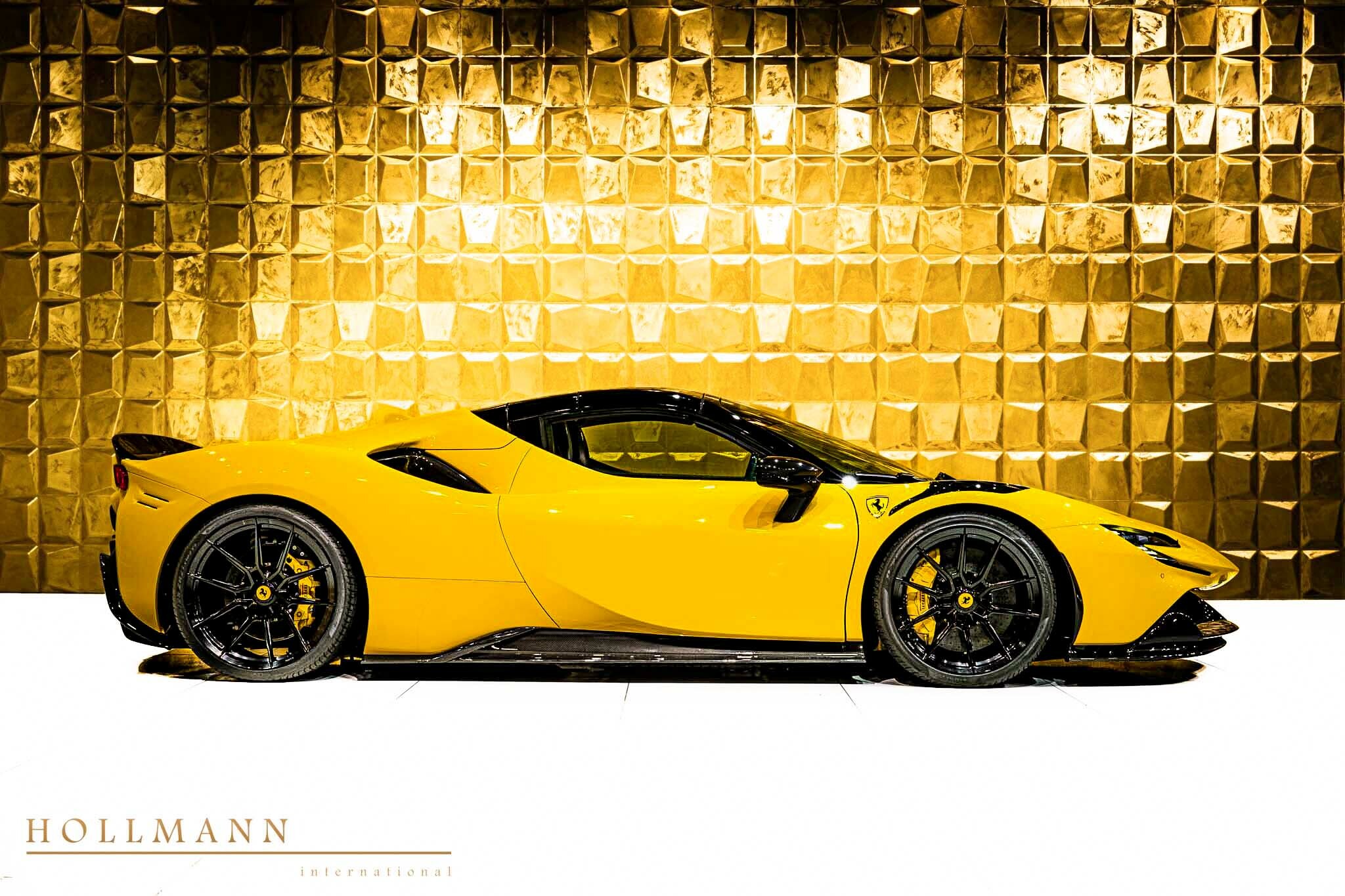 2022 Ferrari SF90 Spider by NOVITEC, 14/44