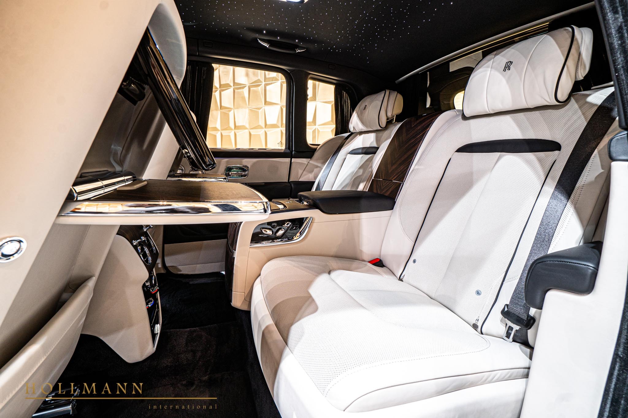 2023 Rolls-Royce Cullinan, 26/30