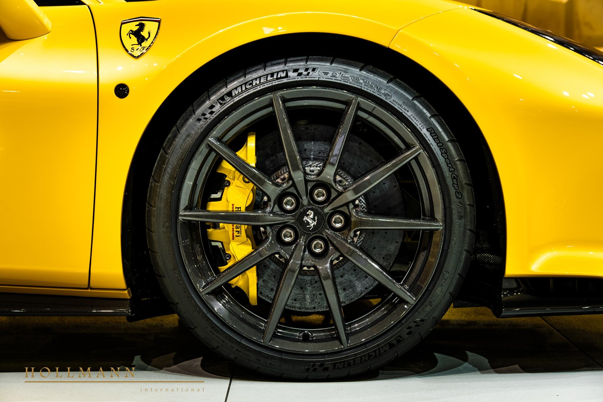 2019 Ferrari 488 Pista, 4/15