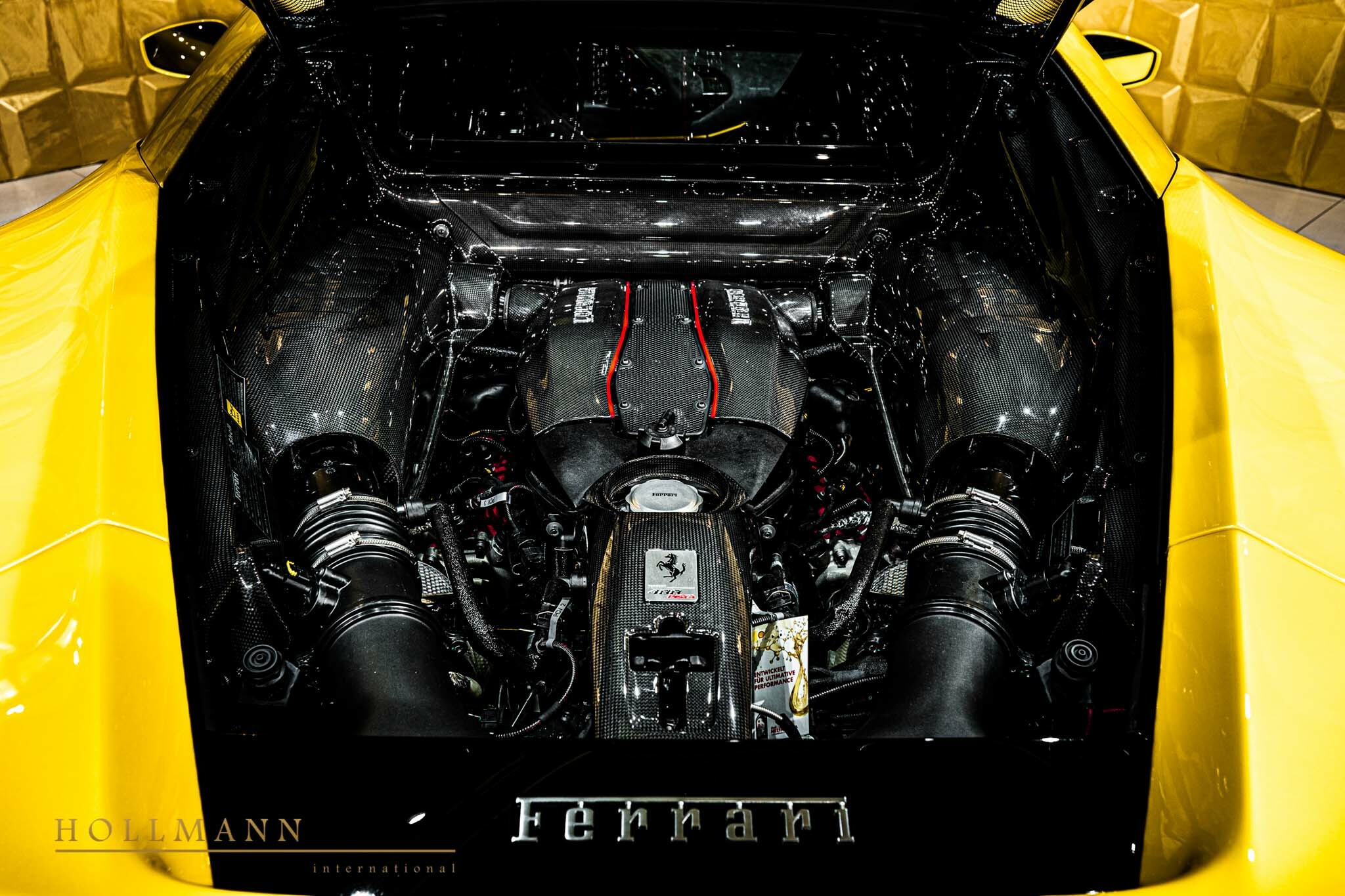 2019 Ferrari 488 Pista, 11/15