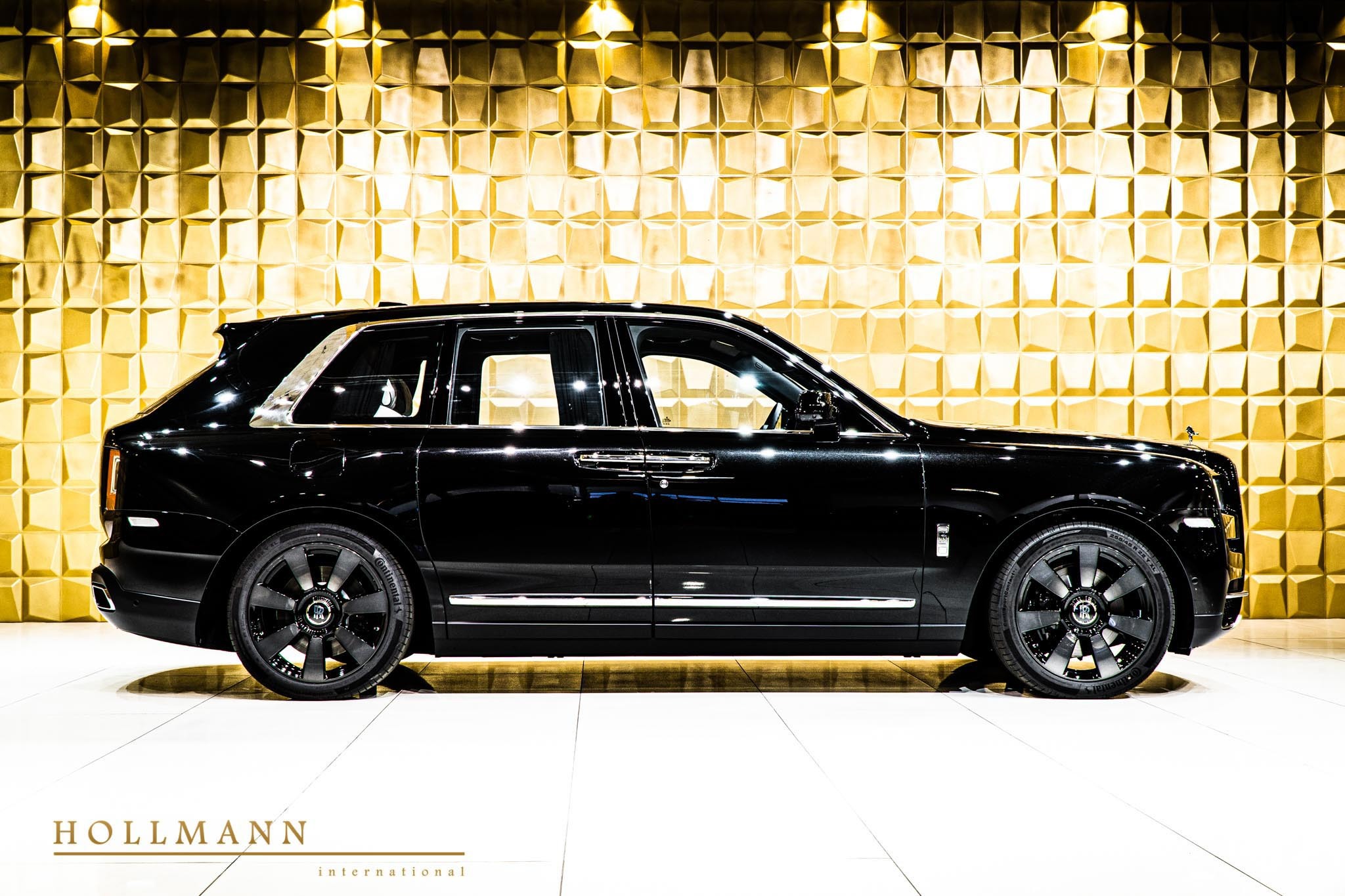 2023 Rolls-Royce Cullinan, 3/30