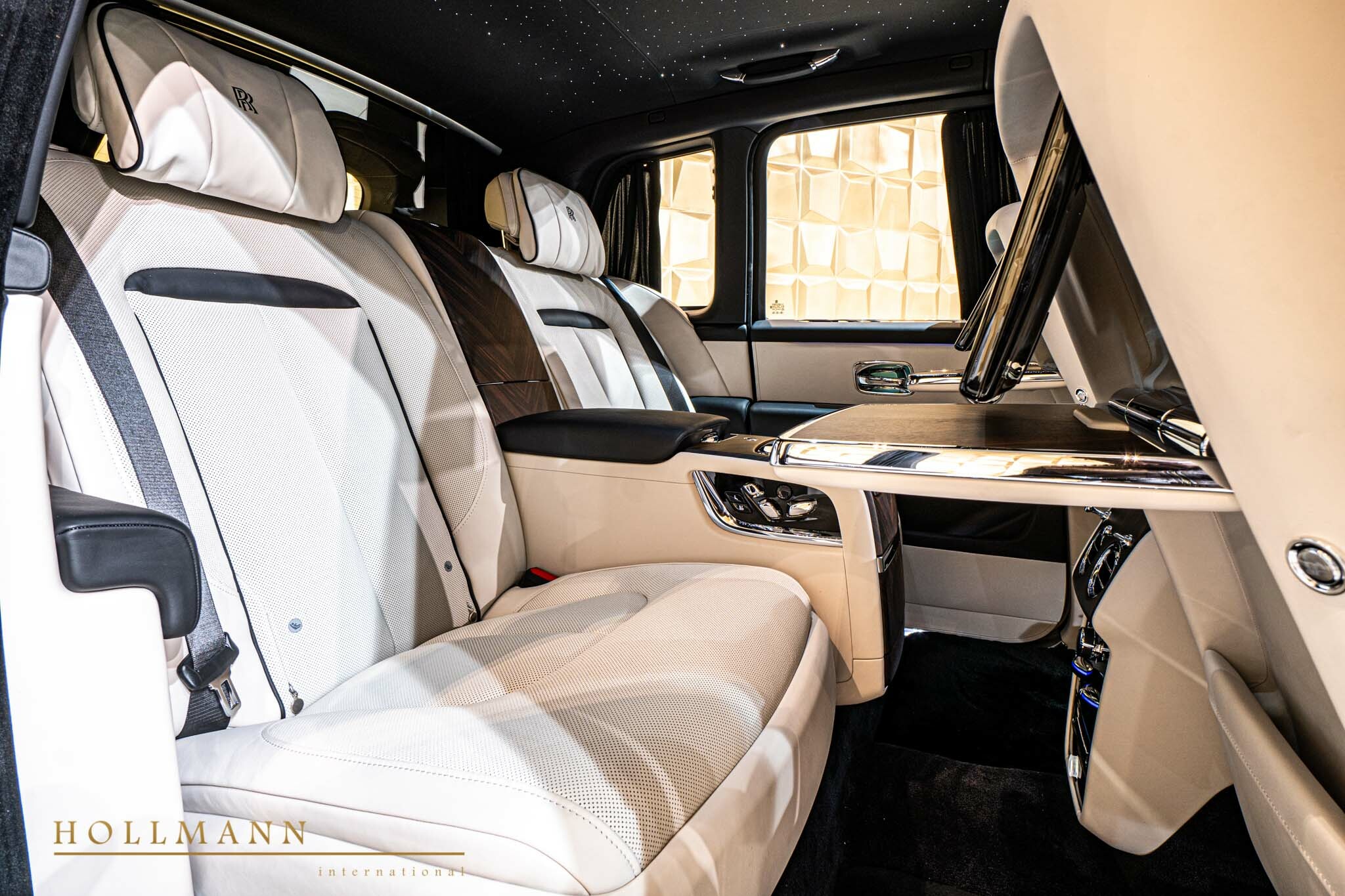2023 Rolls-Royce Cullinan, 6/30