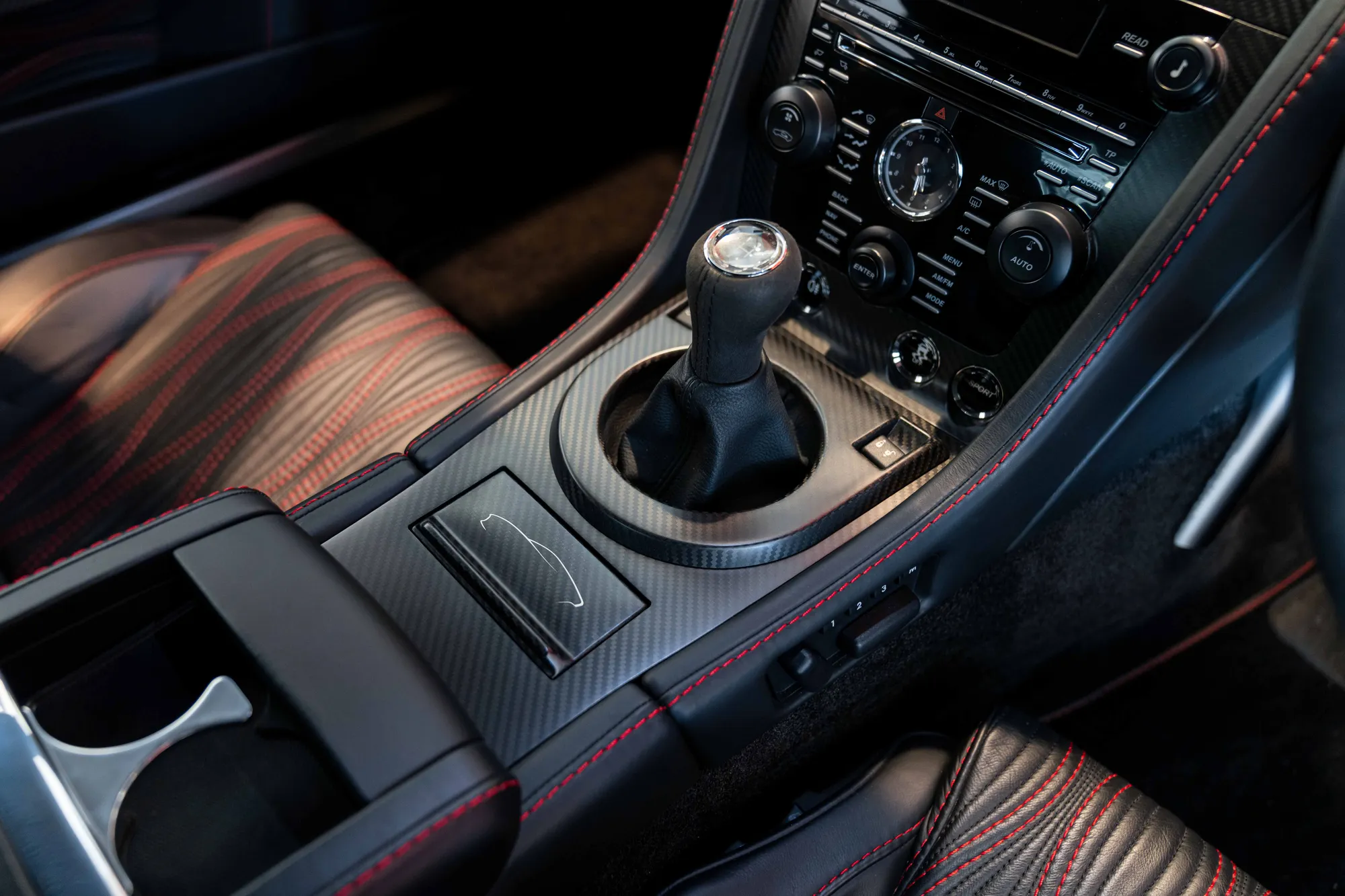 2013 ASTON MARTIN V12 VANTAGE ZAGATO RHD, 4/13