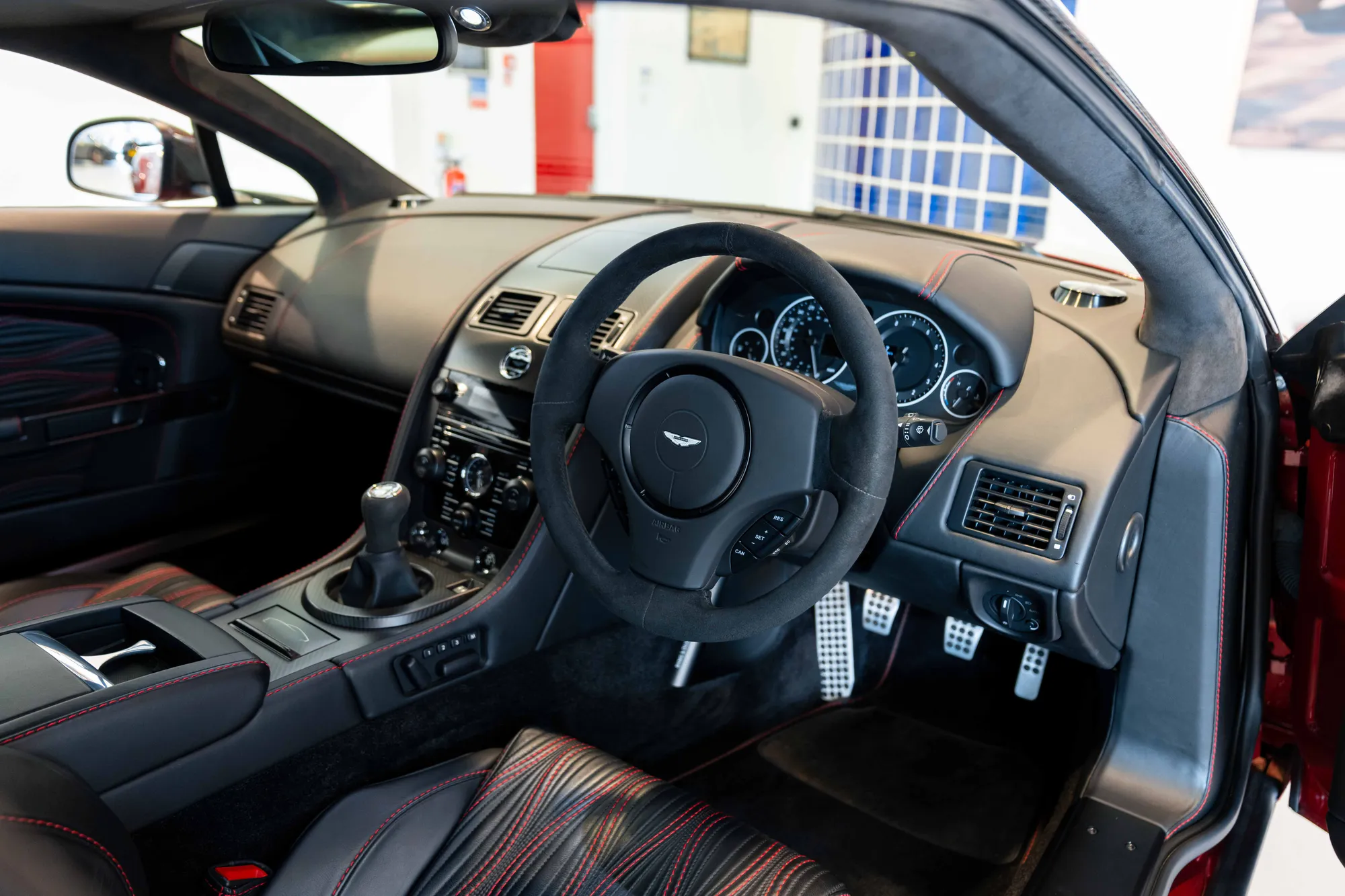 2013 ASTON MARTIN V12 VANTAGE ZAGATO RHD, 6/13