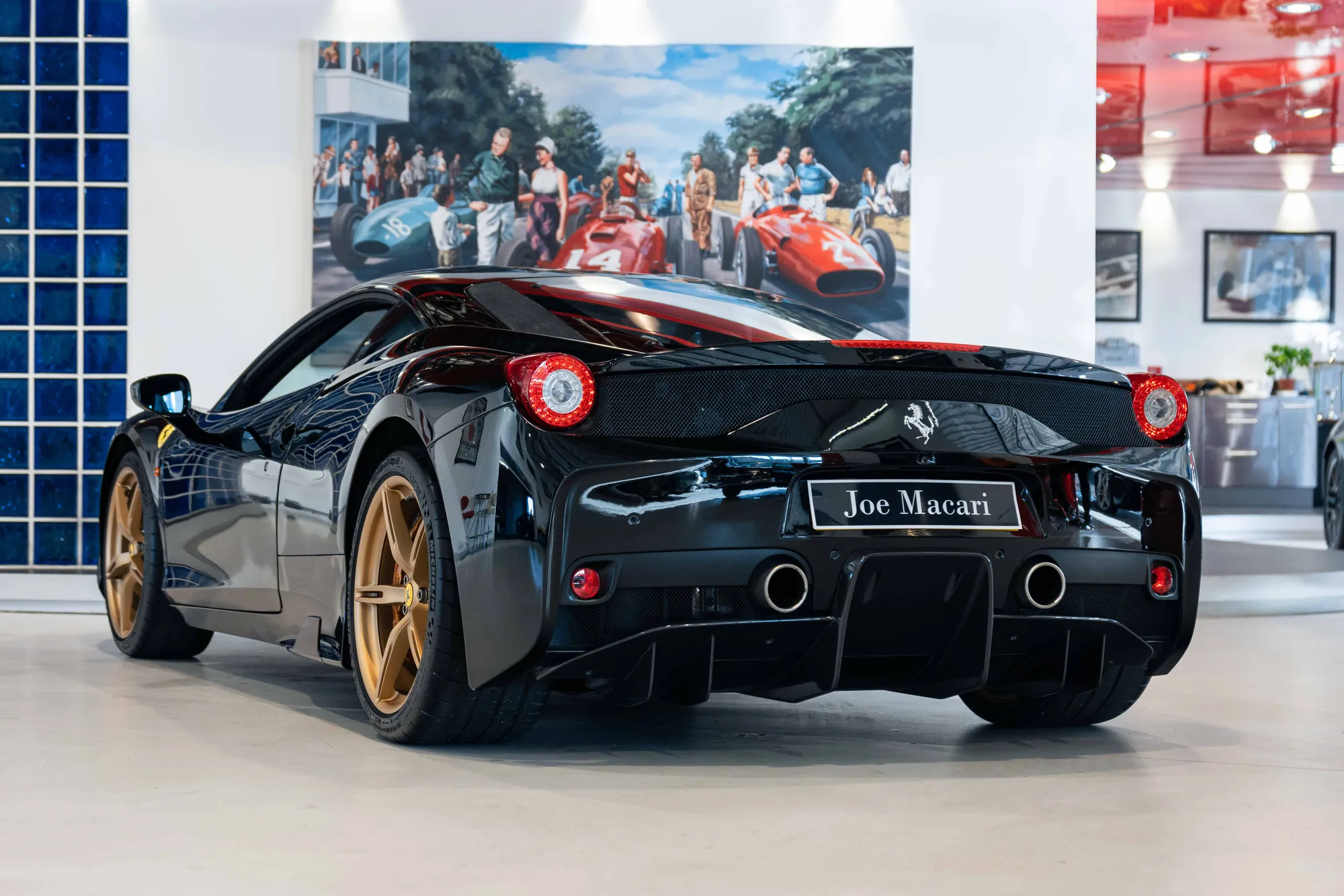 2014 FERRARI 458 SPECIALE, 2/14