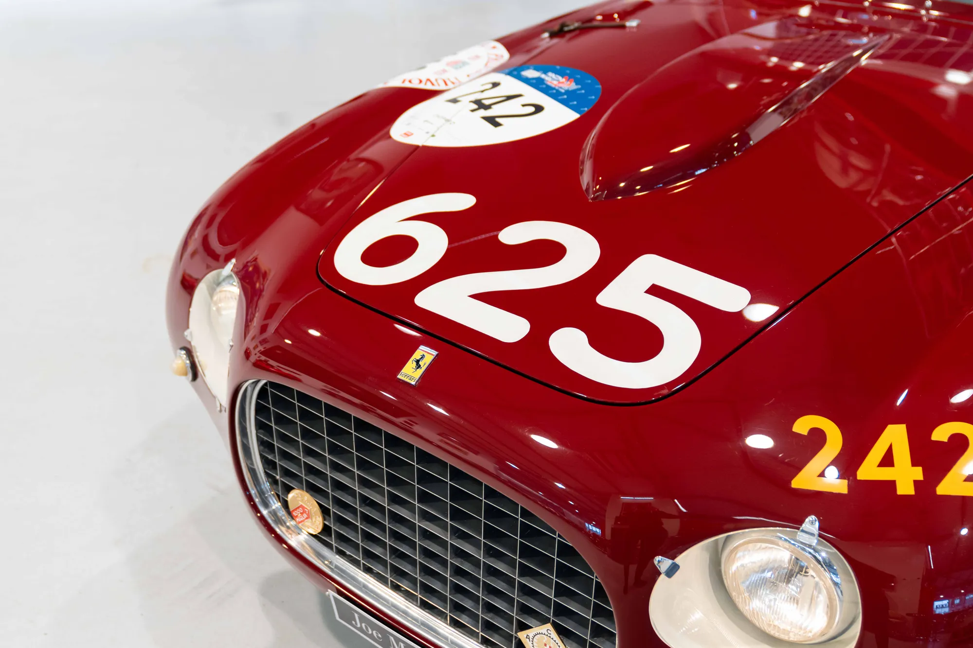 1953 FERRARI 250MM VIGNALE SPYDER SERIES II, 19/20