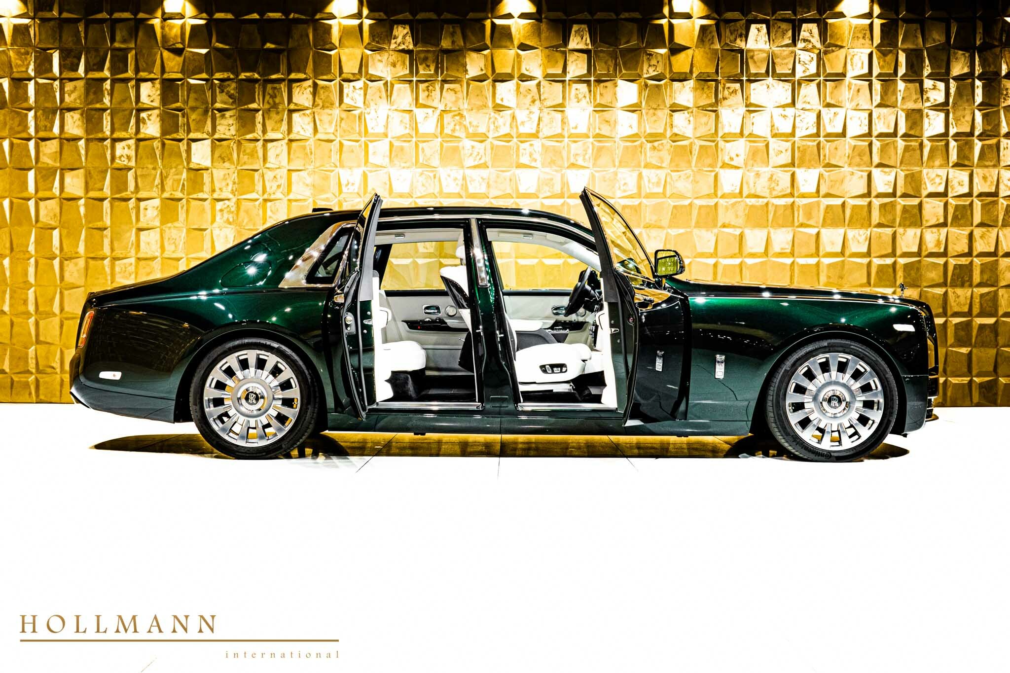 2023 Rolls-Royce Phantom, 2/20