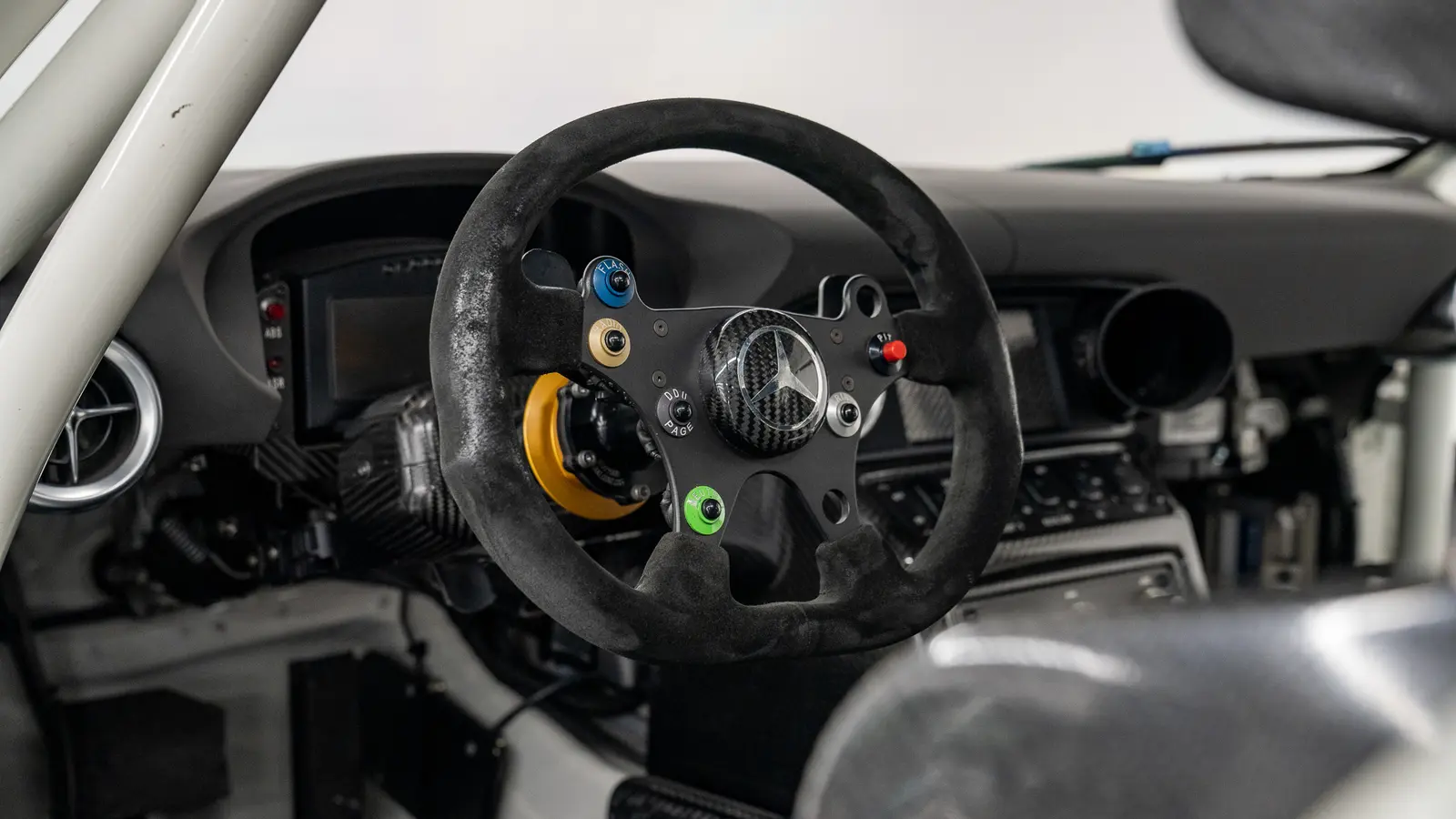 2011 Mercedes-Benz SLS AMG GT3, 24/27