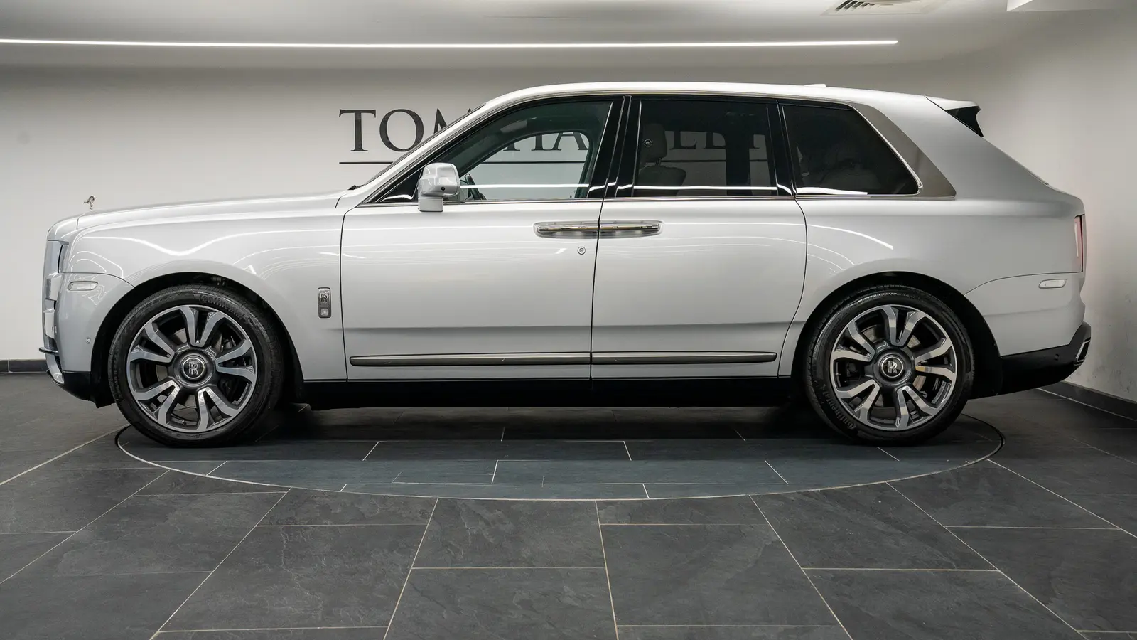 2019 Rolls-Royce Cullinan, 10/11