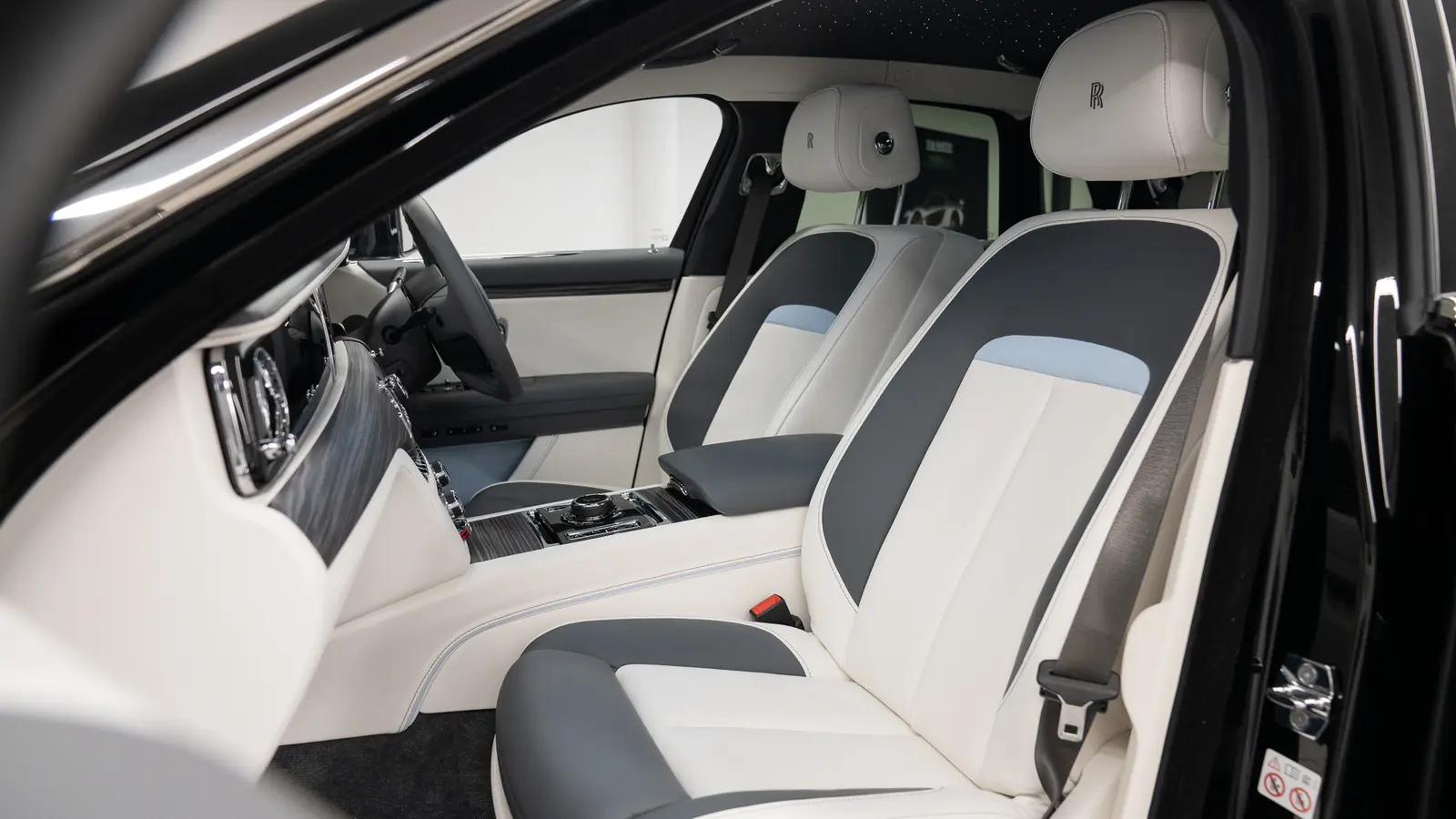 2022 Rolls-Royce Ghost, 5/12