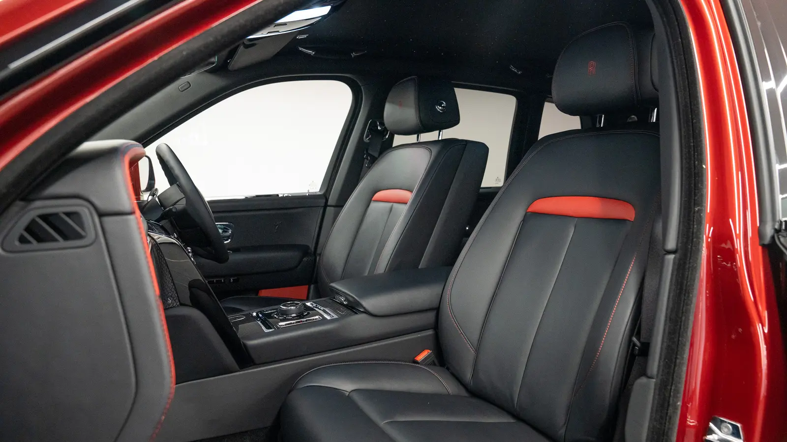 2021 Rolls-Royce Cullinan Black Badge, 5/12