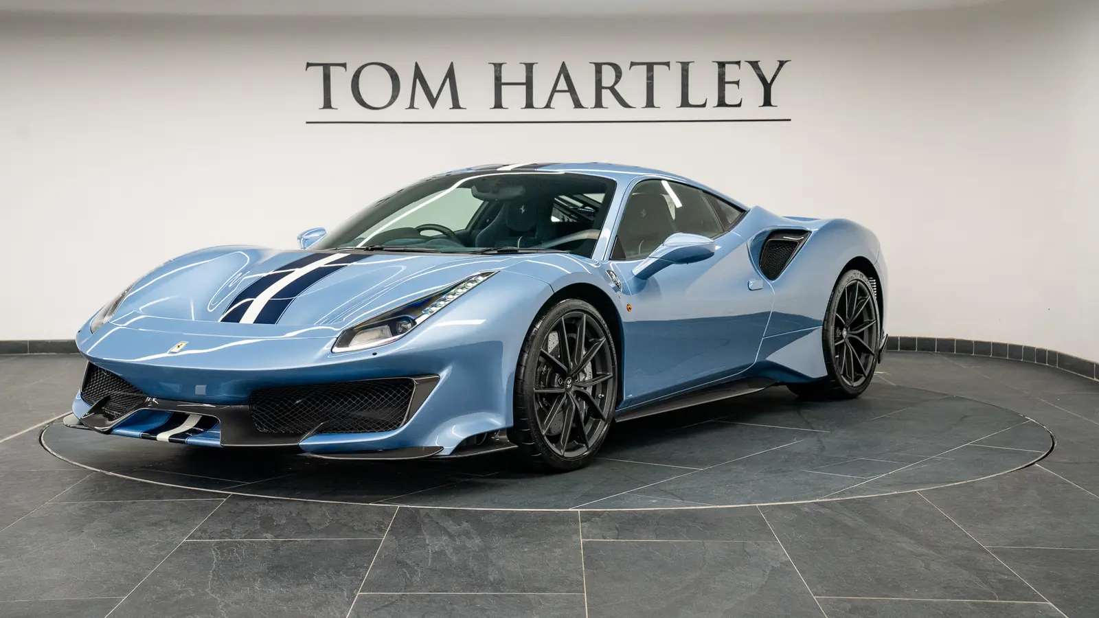 2020 Ferrari 488 Pista, 13/14